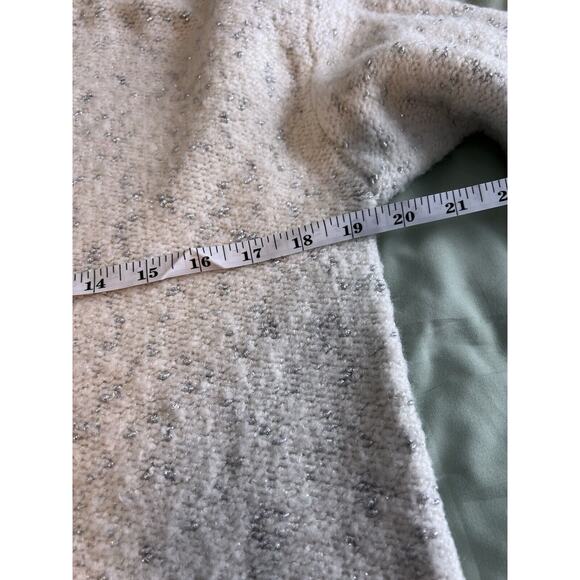 Anne Klein Sweater Women's Small Crewneck White with Metallic Silver - Picture 9 of 10